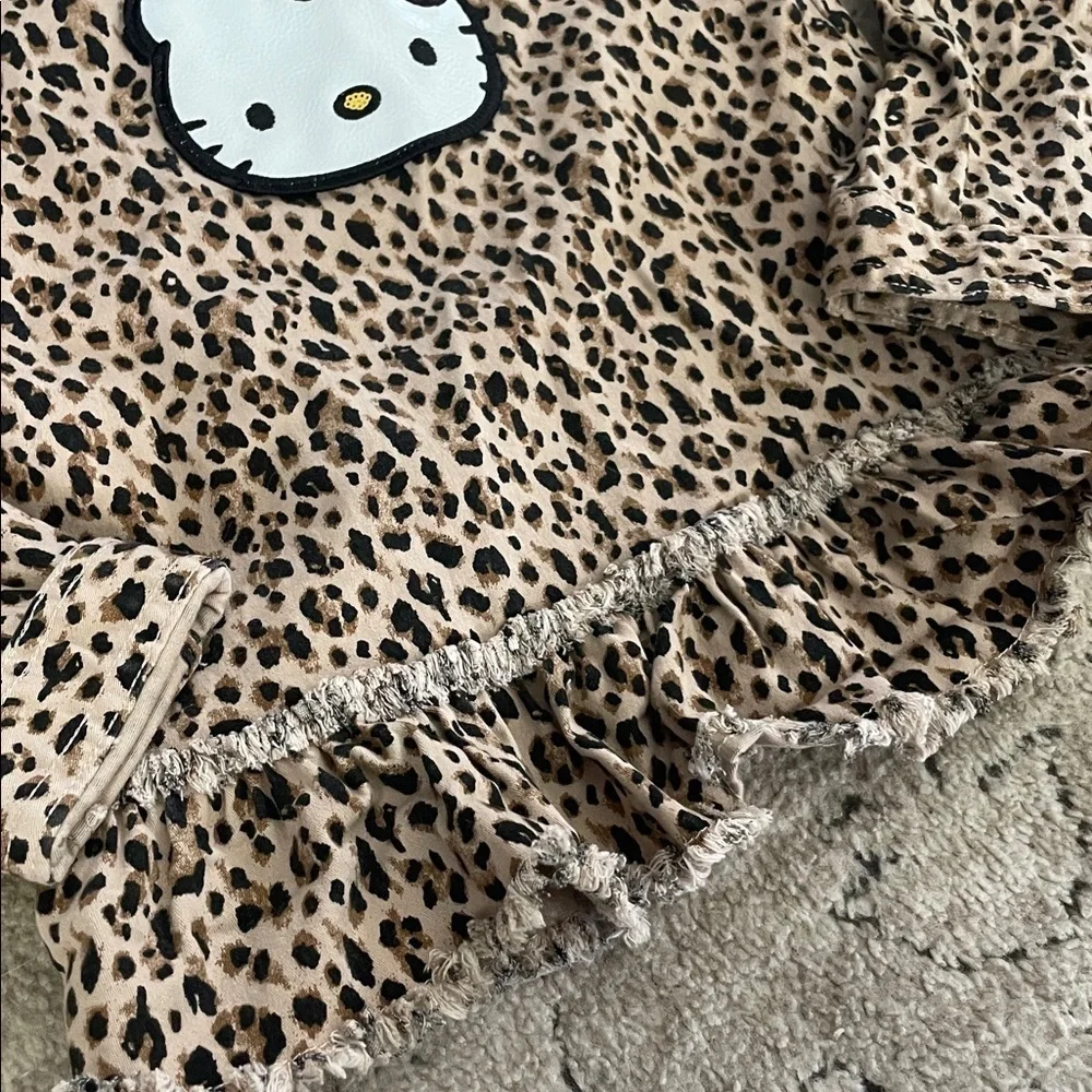 Hello Kitty Leopard 🐆 Print Jacket